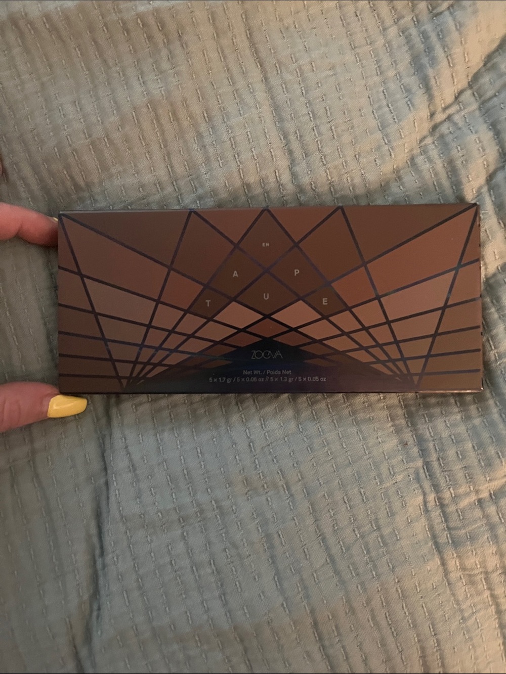 Dior Metallic Gold Cosmetic Pouch with Assorted skin care/makeup - Picture 5 of 11